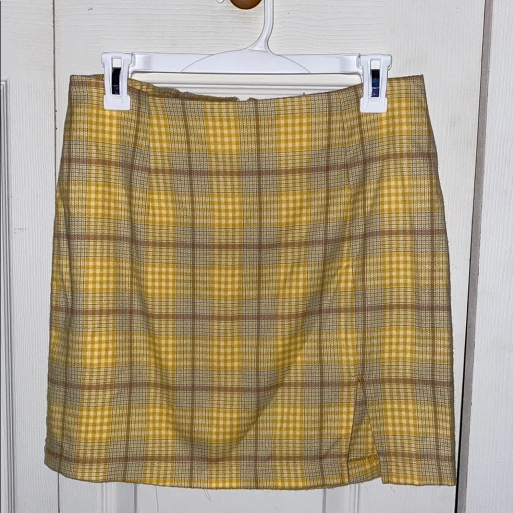 Plaid mini skirt